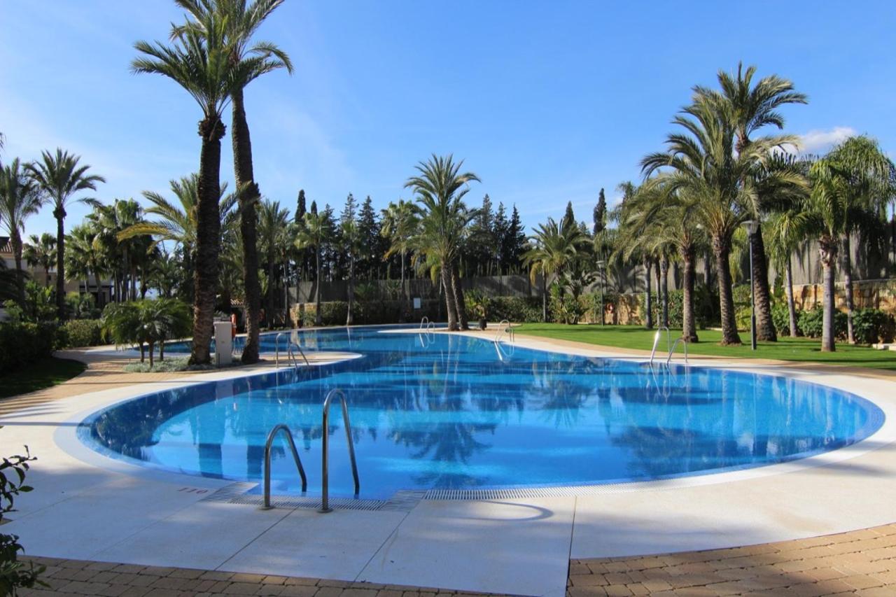 Medina Banus Apartment by Rafleys, Marbella, Spain - Booking.com