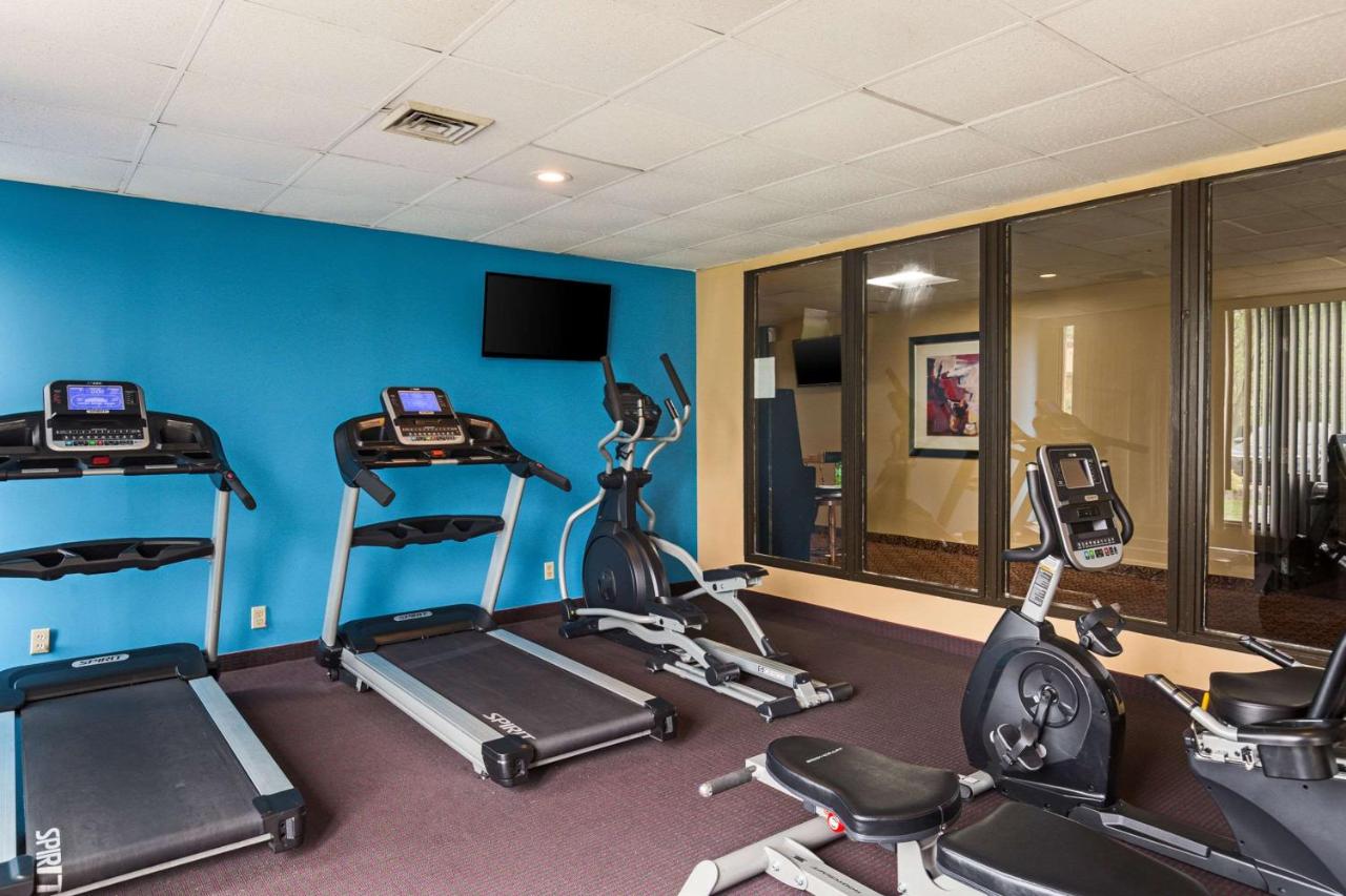 Fairmount Inn & Suites - Stroudsburg — photo 18