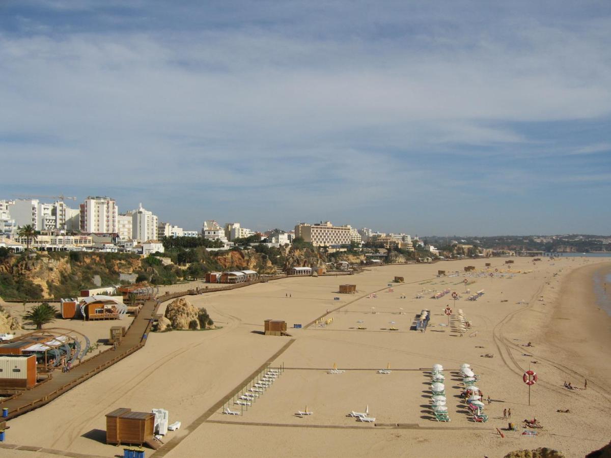 Hotel, plaża: Hotel Avenida Praia