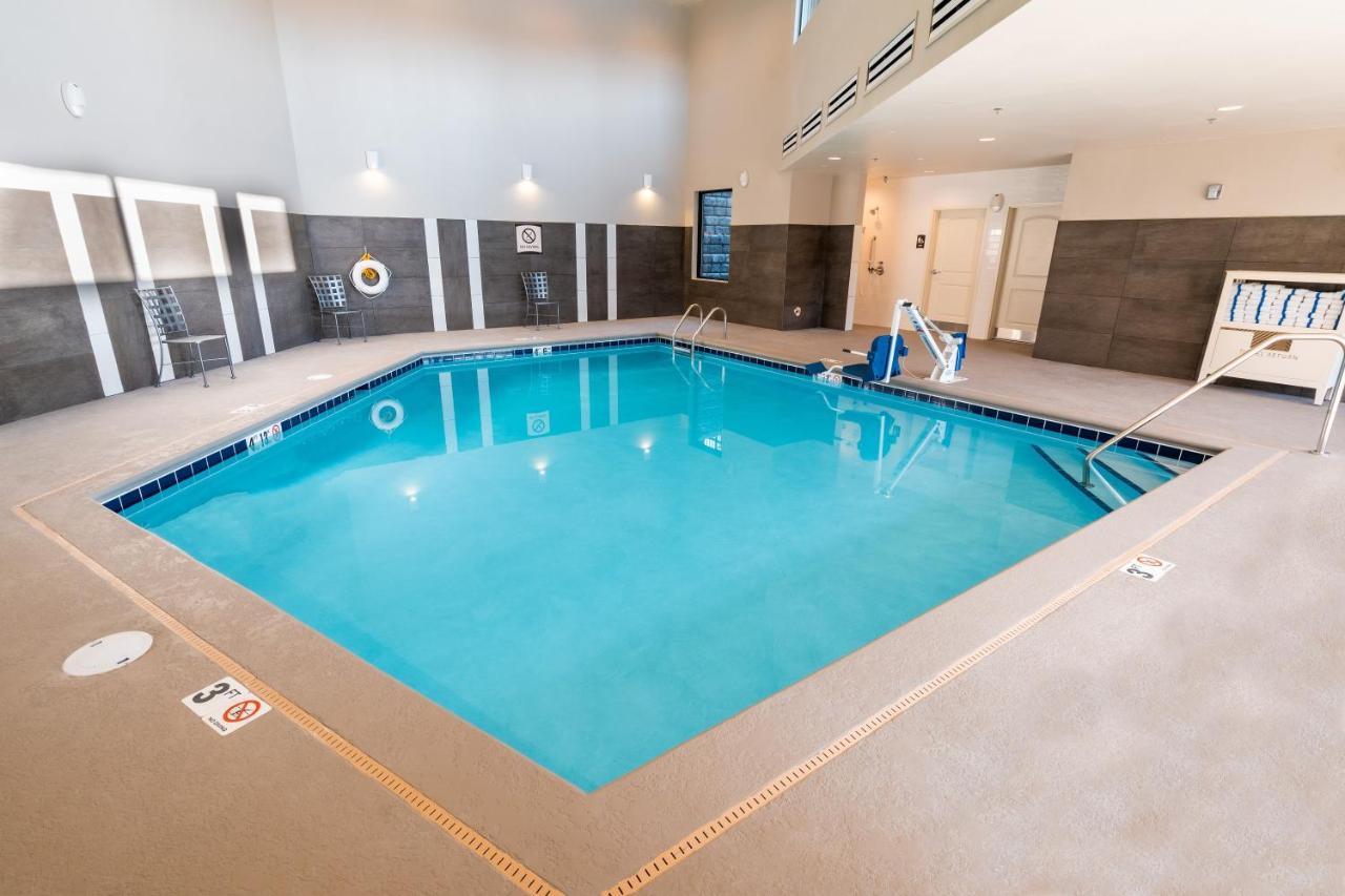 Heated swimming pool: Staybridge Suites Coeur d'Alene, an IHG Hotel