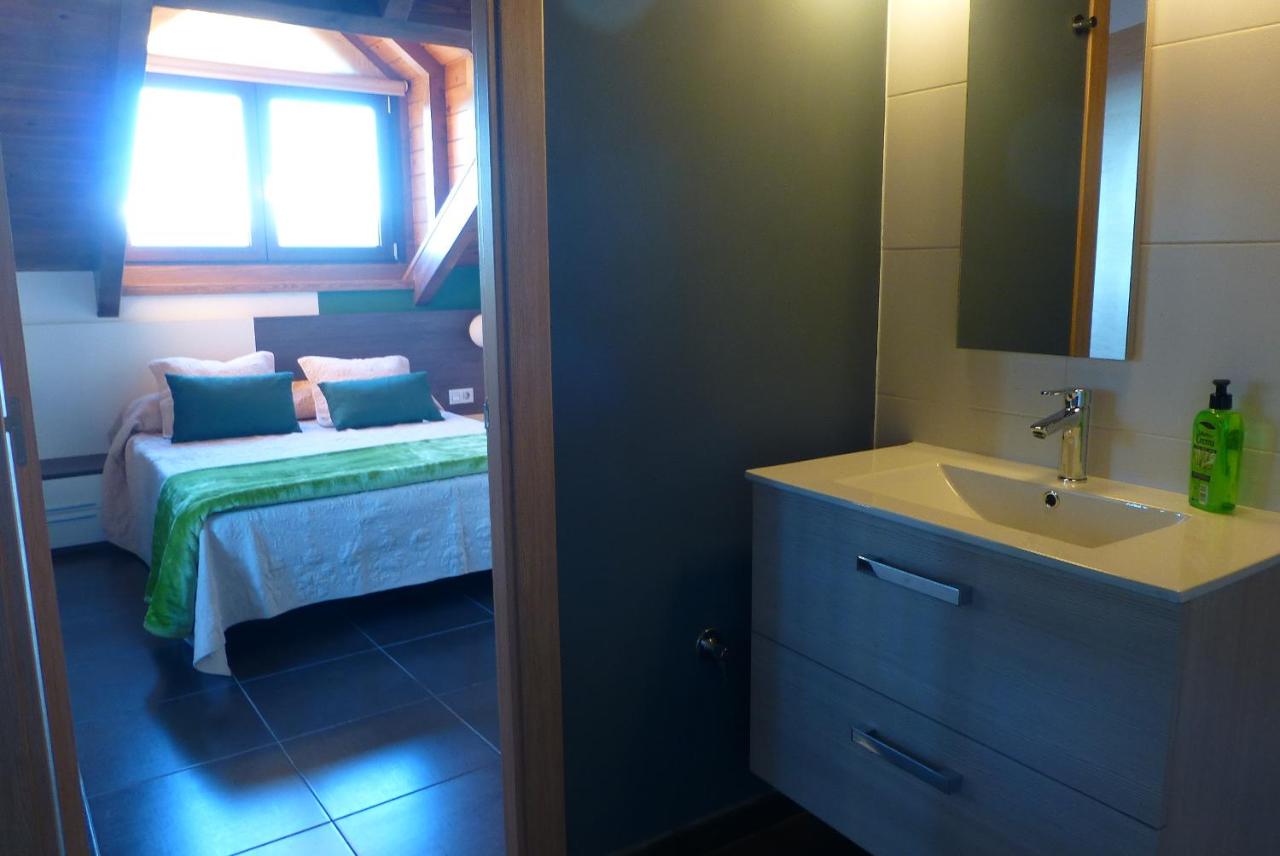 Vakantiehuis La Solana de Jaca - Casa Oroel (Spanje Novés ...