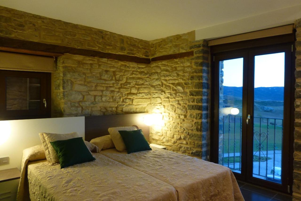Vakantiehuis La Solana de Jaca - Casa Oroel (Spanje Novés ...