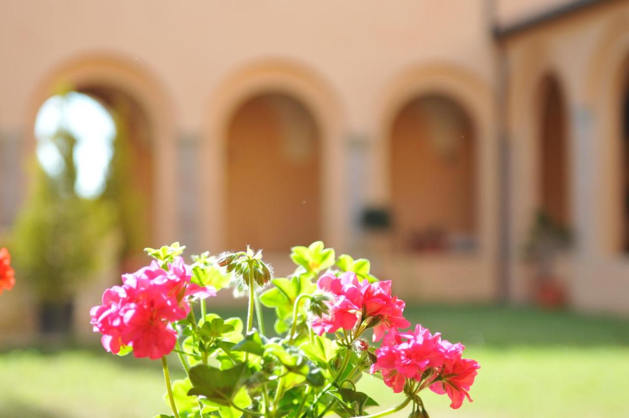 Chiostro Delle Monache Hostel Volterra photo