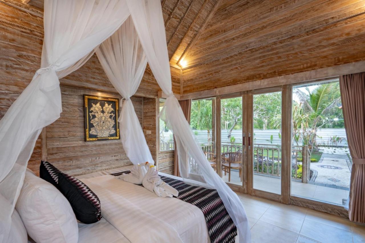 Helly's Secret Garden Cottage - 2