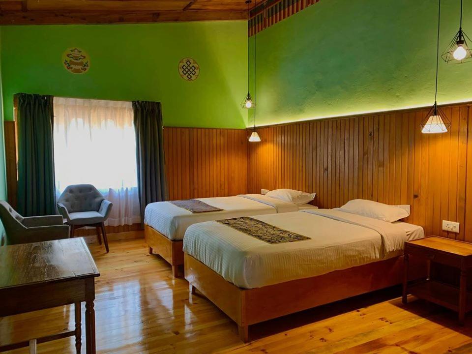 Dzi Pema photo