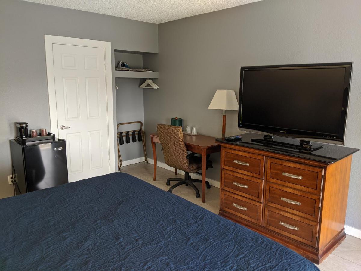 Budget Inn of Lodi — photo 9