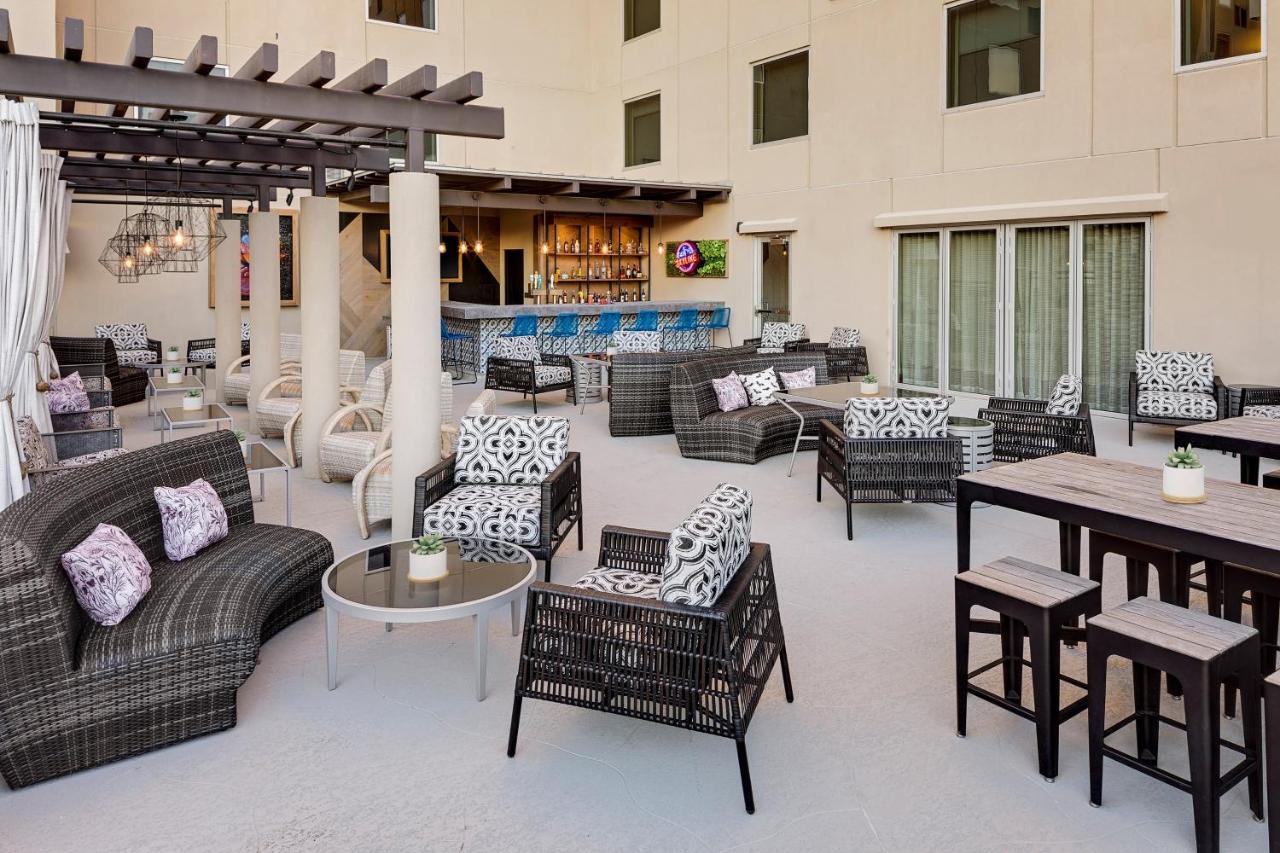 Hotel Indigo Austin Downtown - University by IHG - 3