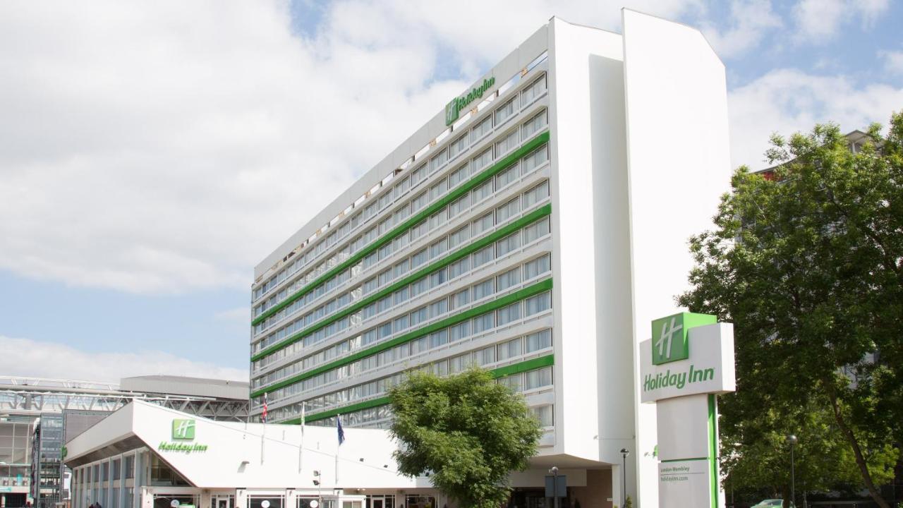 Book The Best Hotels Near Wembley Stadium