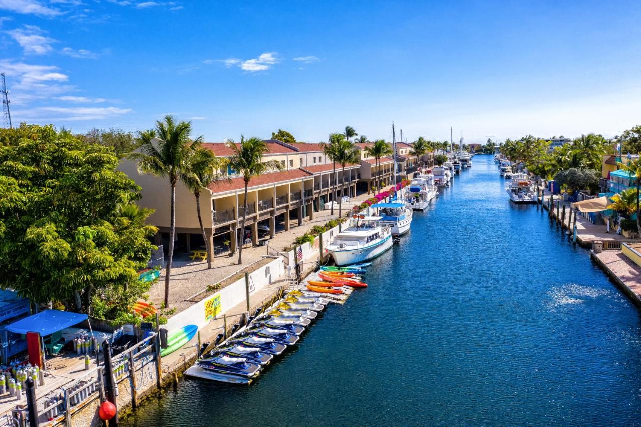 Waterside Suites and Marina — photo 19