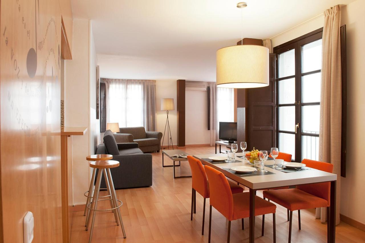 Aspasios Plaza Real Apartments, Barcelona – Updated 2022 Prices