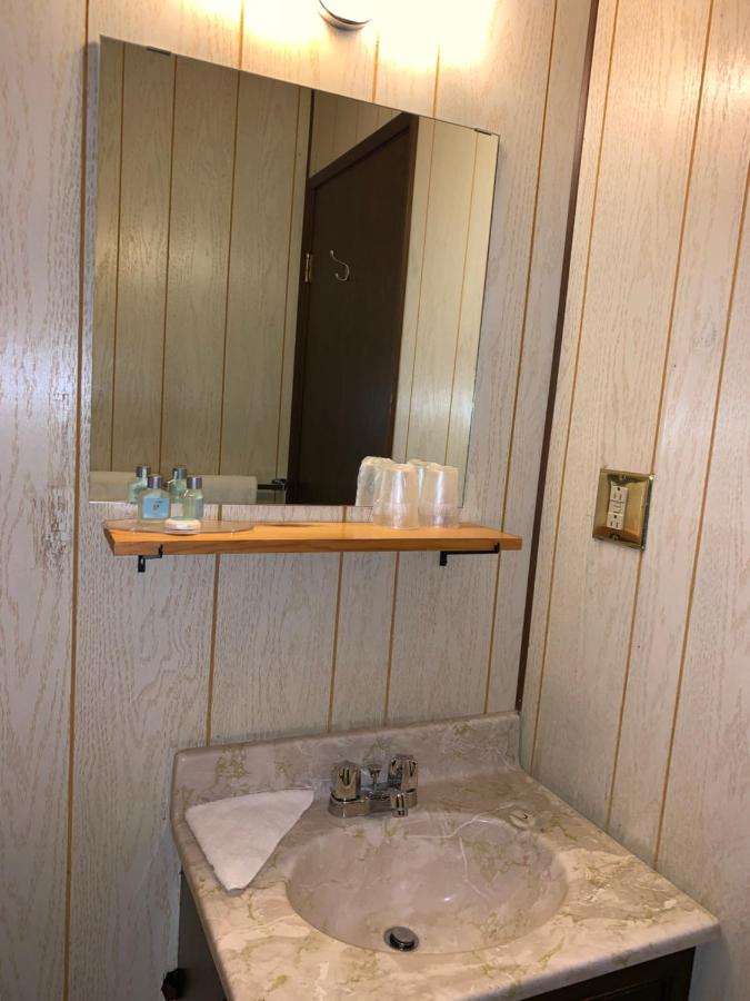 Greenwood Motel — photo 24