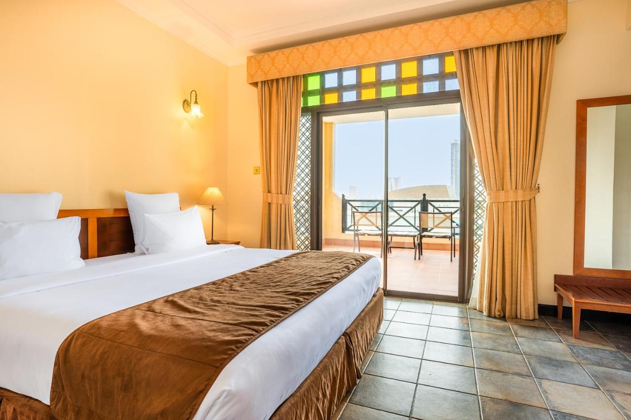 Novotel Bahrain Al Dana Resort photo