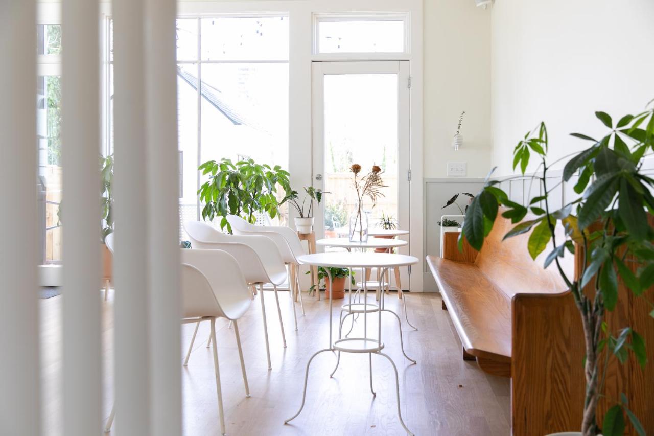 TRAVEL HOUSE RALEIGH — photo 4