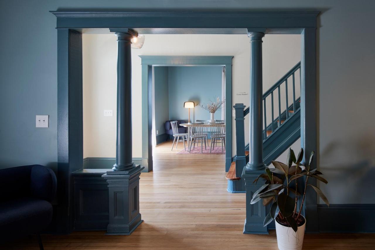 TRAVEL HOUSE RALEIGH — photo 11