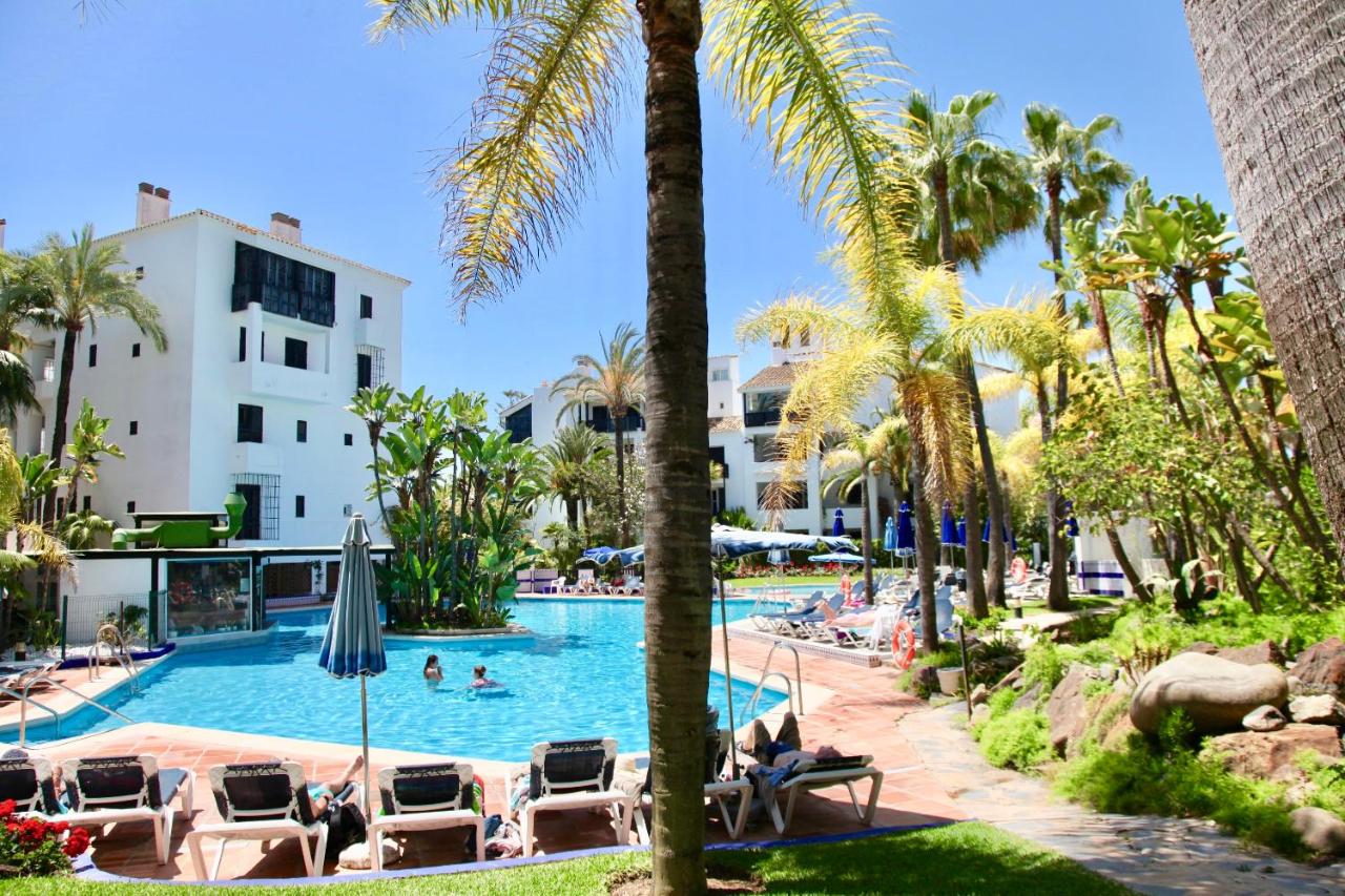 Top Apartment in Los Jardines de las Golondrinas, Marbella ...