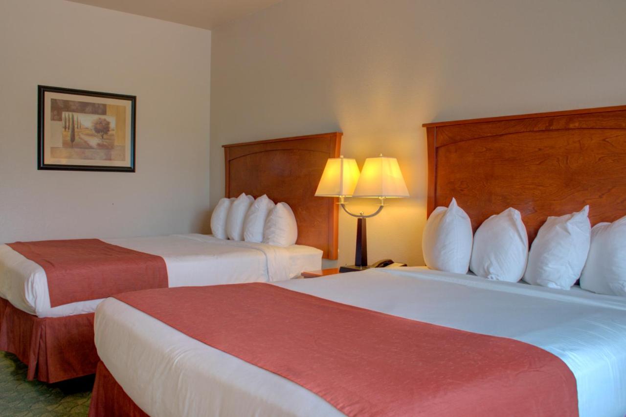 Allington Inn & Suites Kremmling — photo 24