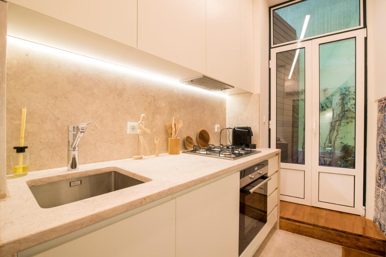 Center Apartment - Chiado - Heart of Lisbon - 2