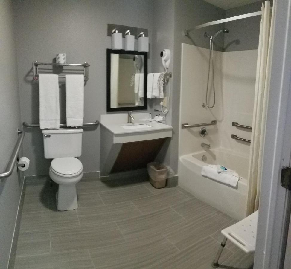 Adams Inn — photo 18
