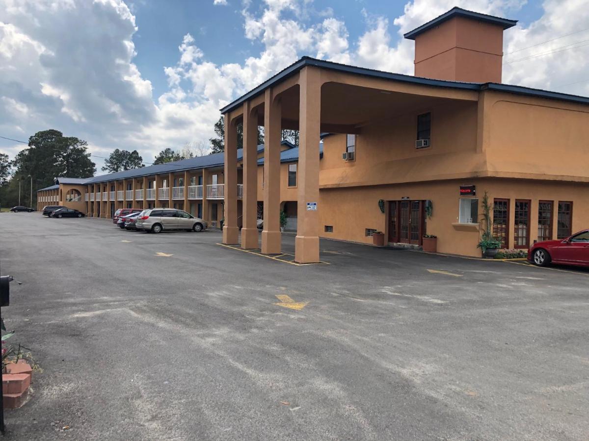 Capital inn — photo 18