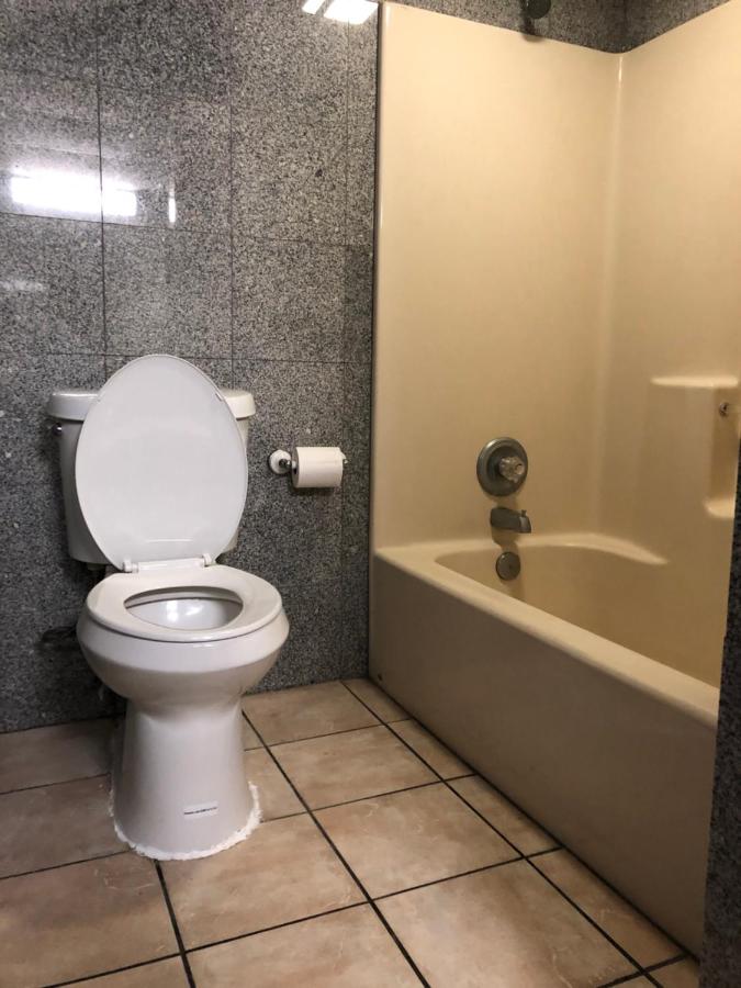 Capital inn — photo 2