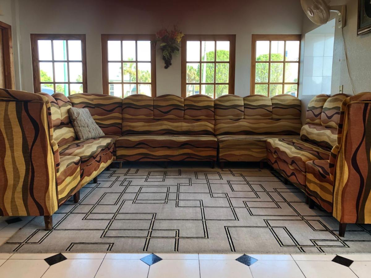 Capital inn — photo 14