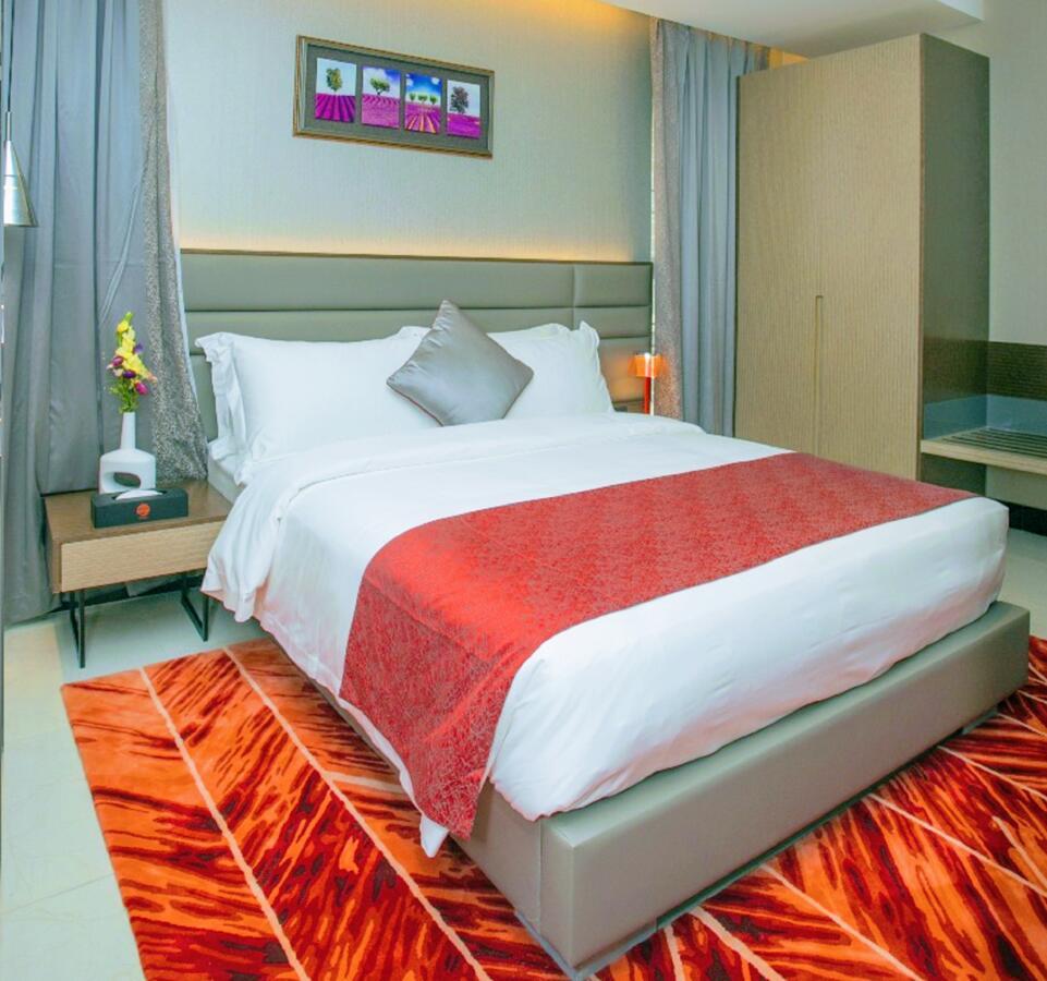 Hotel Omni Residency Dhaka photo