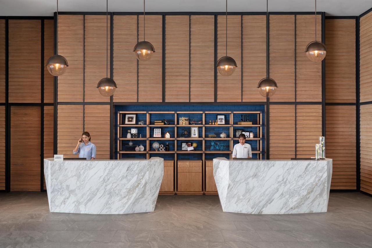 Four Points by Sheraton Phuket Patong Beach Resort - 5