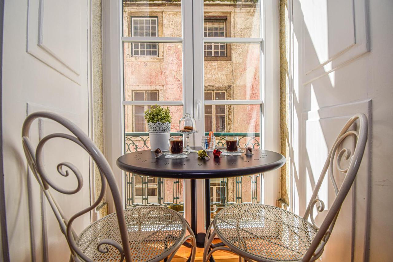 B in B Lisbon Downtown Suites - 4