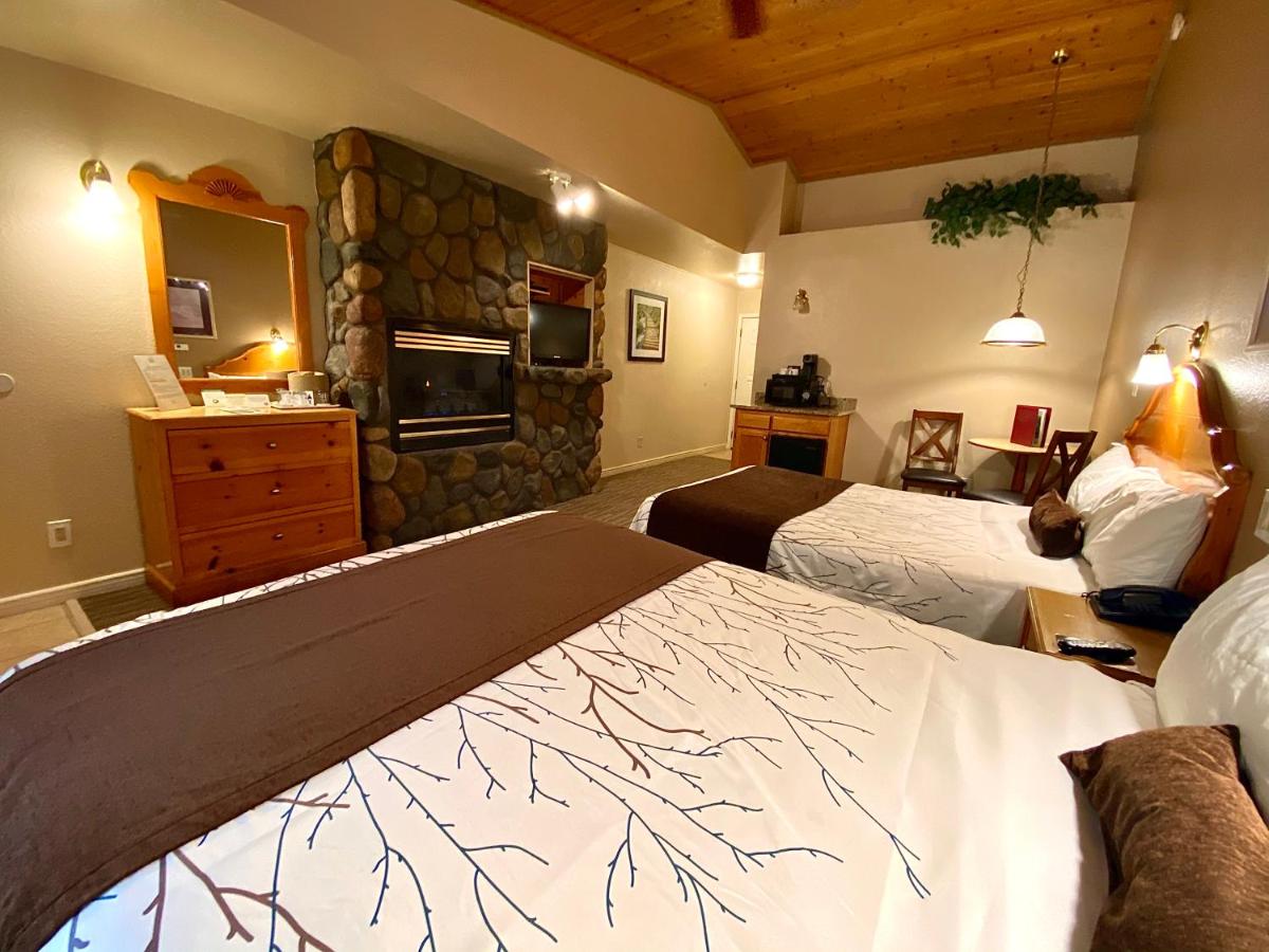 Majestic Mountain Inn — photo 20