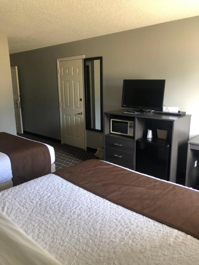 Adams Inn — photo 16
