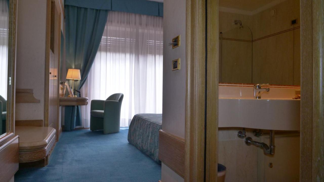 501 Hotel - Laterooms
