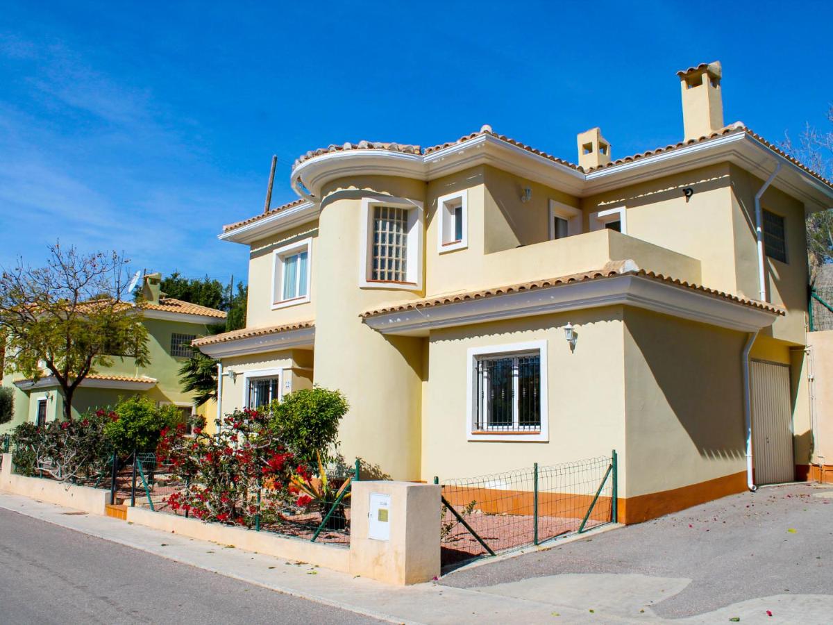 Holiday Home Bonalba Golf- Urb- Los Naranjos, Muchamiel ...