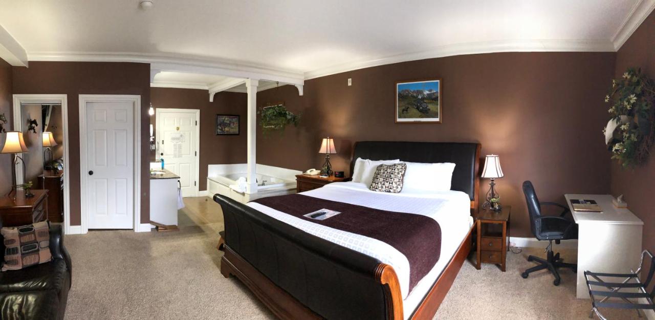 Depot Inn & Suites — photo 8