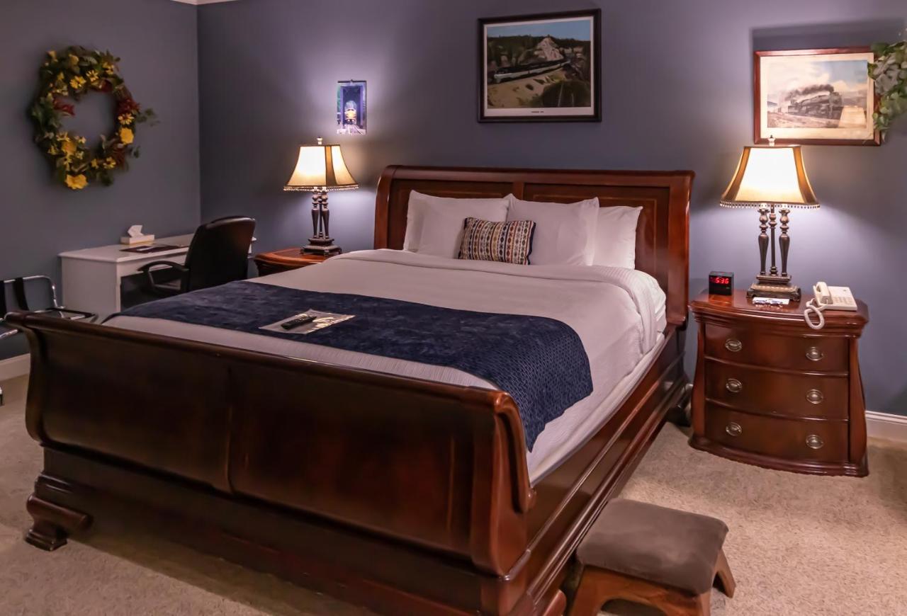 Depot Inn & Suites — photo 10