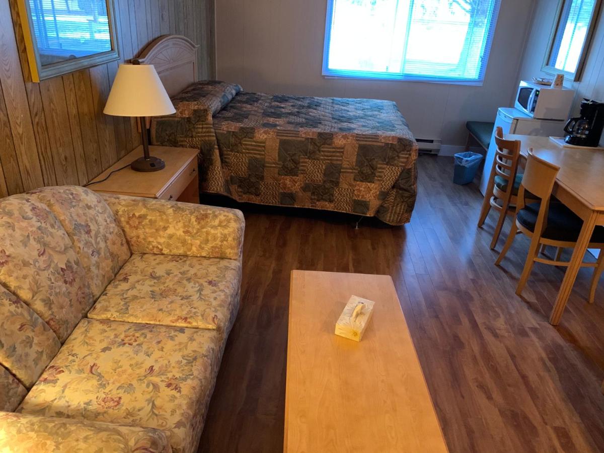 Greenwood Motel — photo 13