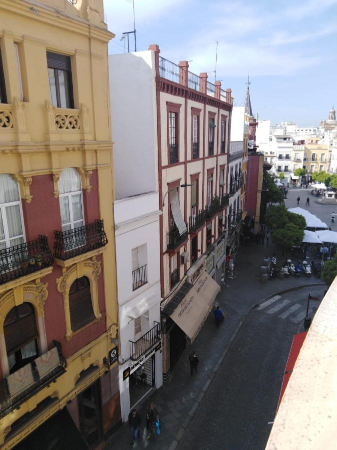 Bed and Breakfast CASA LASTRUCCI-1, Seville, Spain - Booking.com