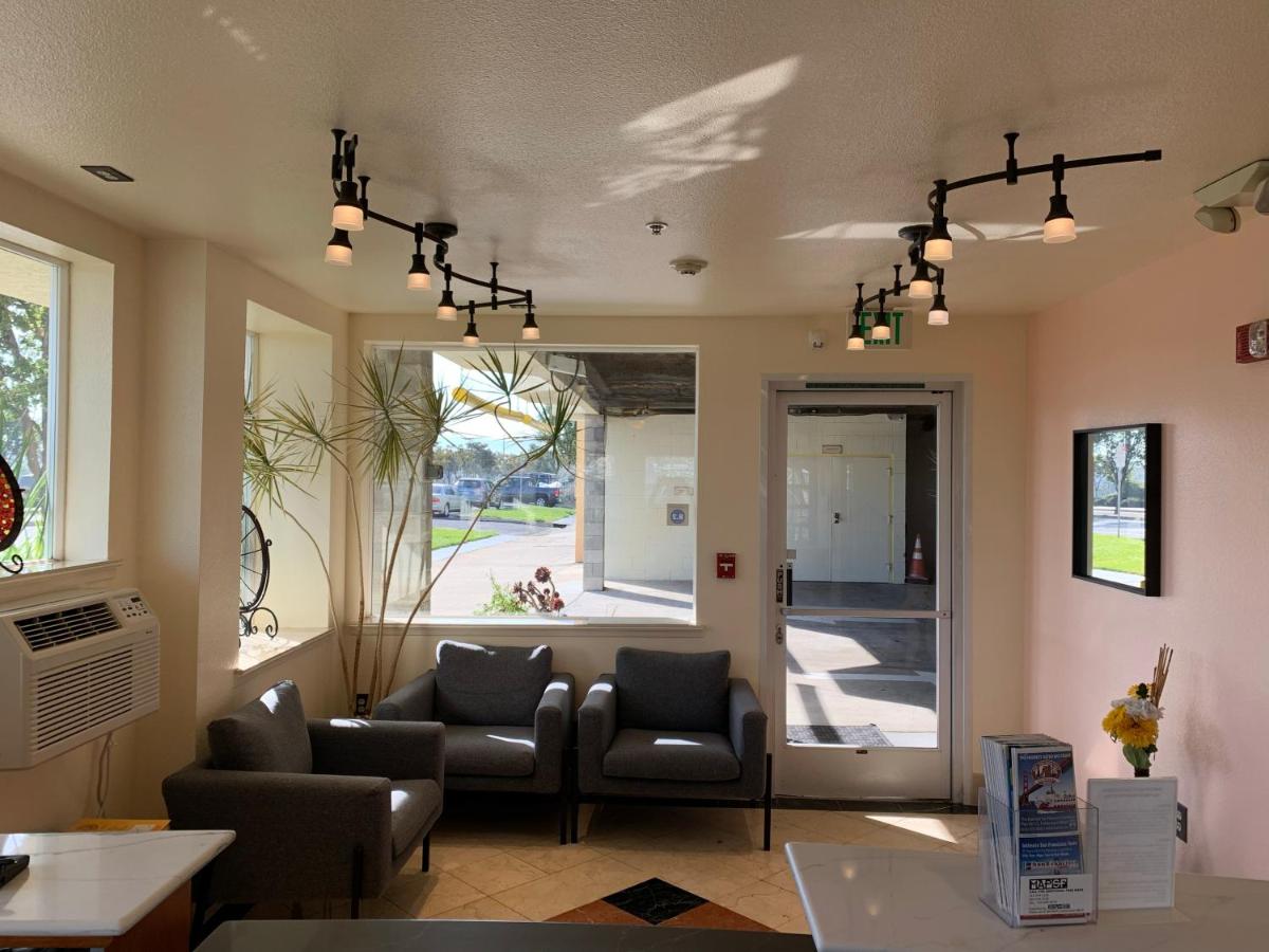 Airport Inn — photo 13