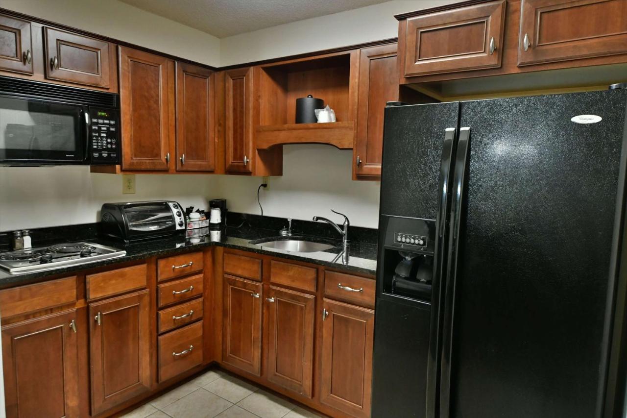 Ramada Inn Mandarin — photo 24