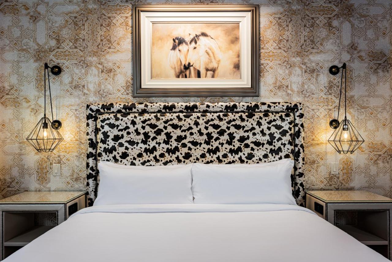The Brownwood Hotel & Spa — photo 14