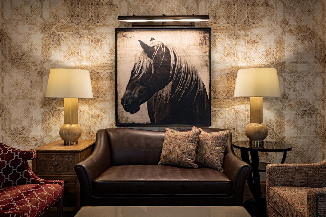 The Brownwood Hotel & Spa — photo 15