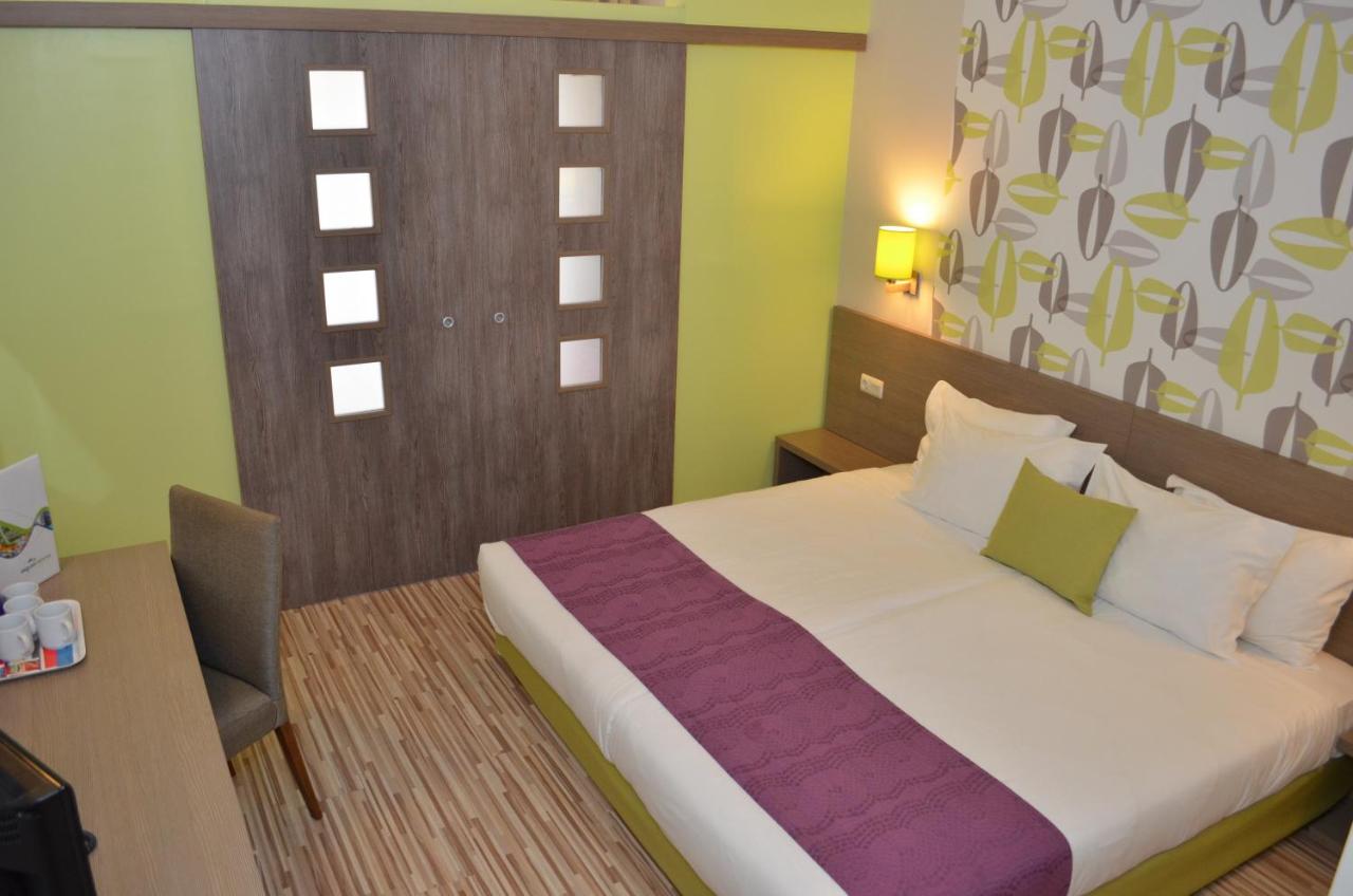 Aqua Nevis Hotel & Aqua Park - All Inclusive photo