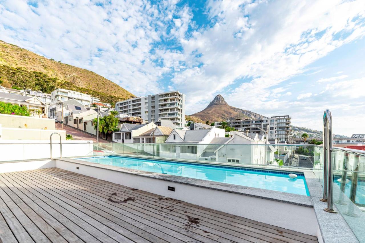 Strand Beach, Magnificent Apartment Sea Point - 5