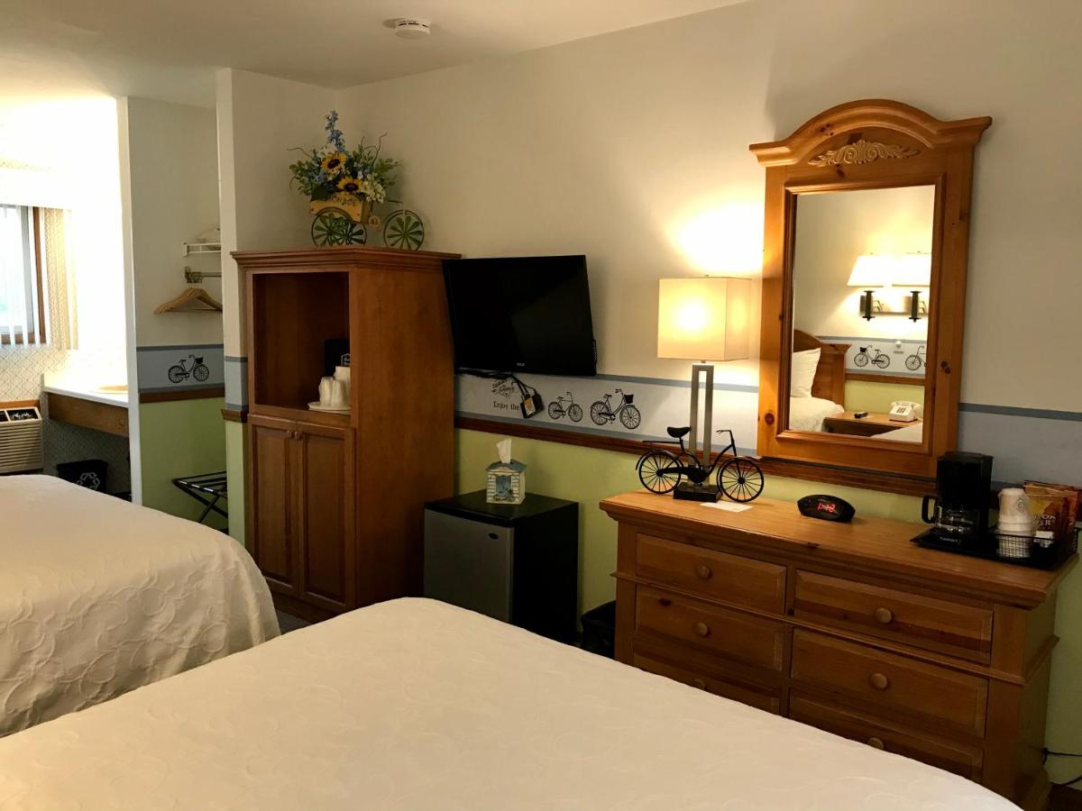 Main Street Motel — photo 22