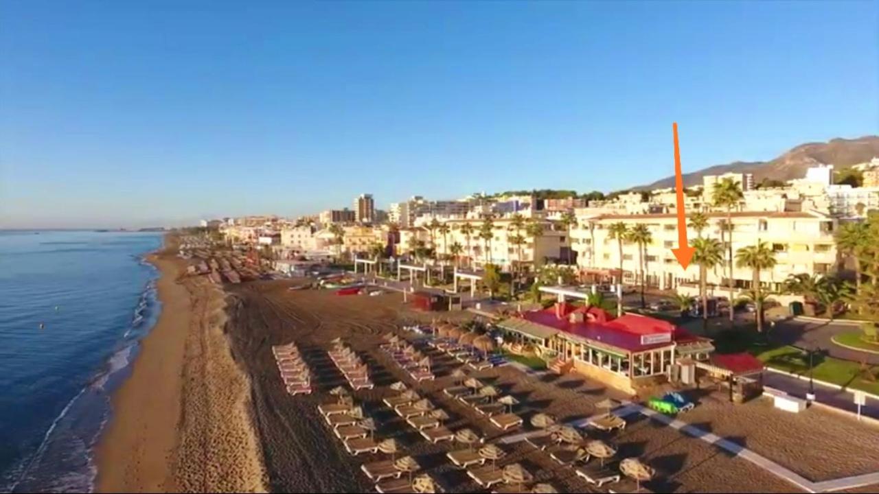 Apartamentos LOLA y MANUELA en primera línea playa Carihuela ...