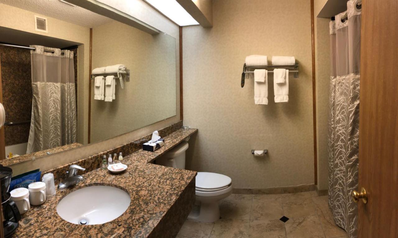 Mineral Palace Hotel & Gaming — photo 9