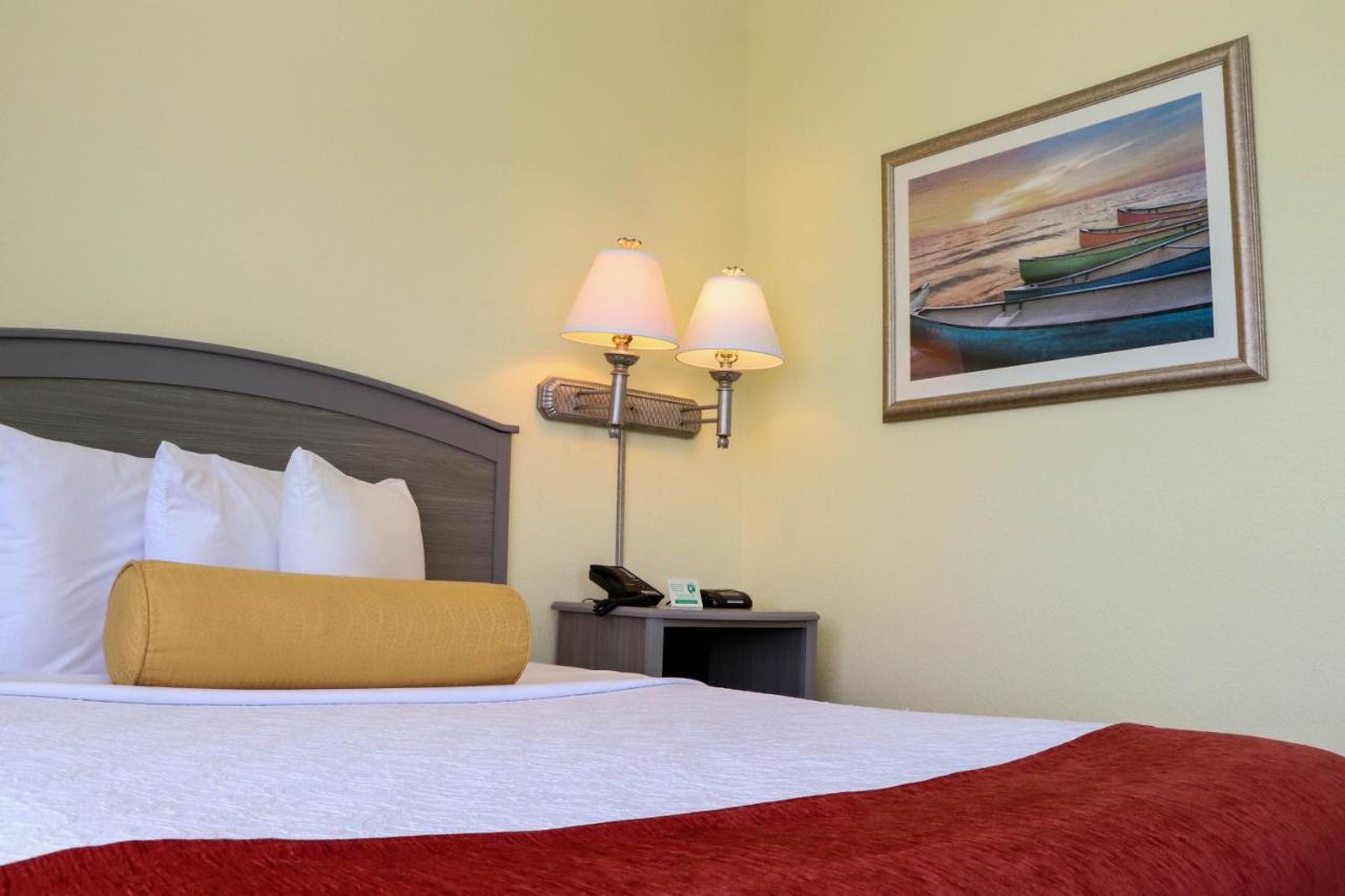 Jupiter Waterfront Inn — photo 11
