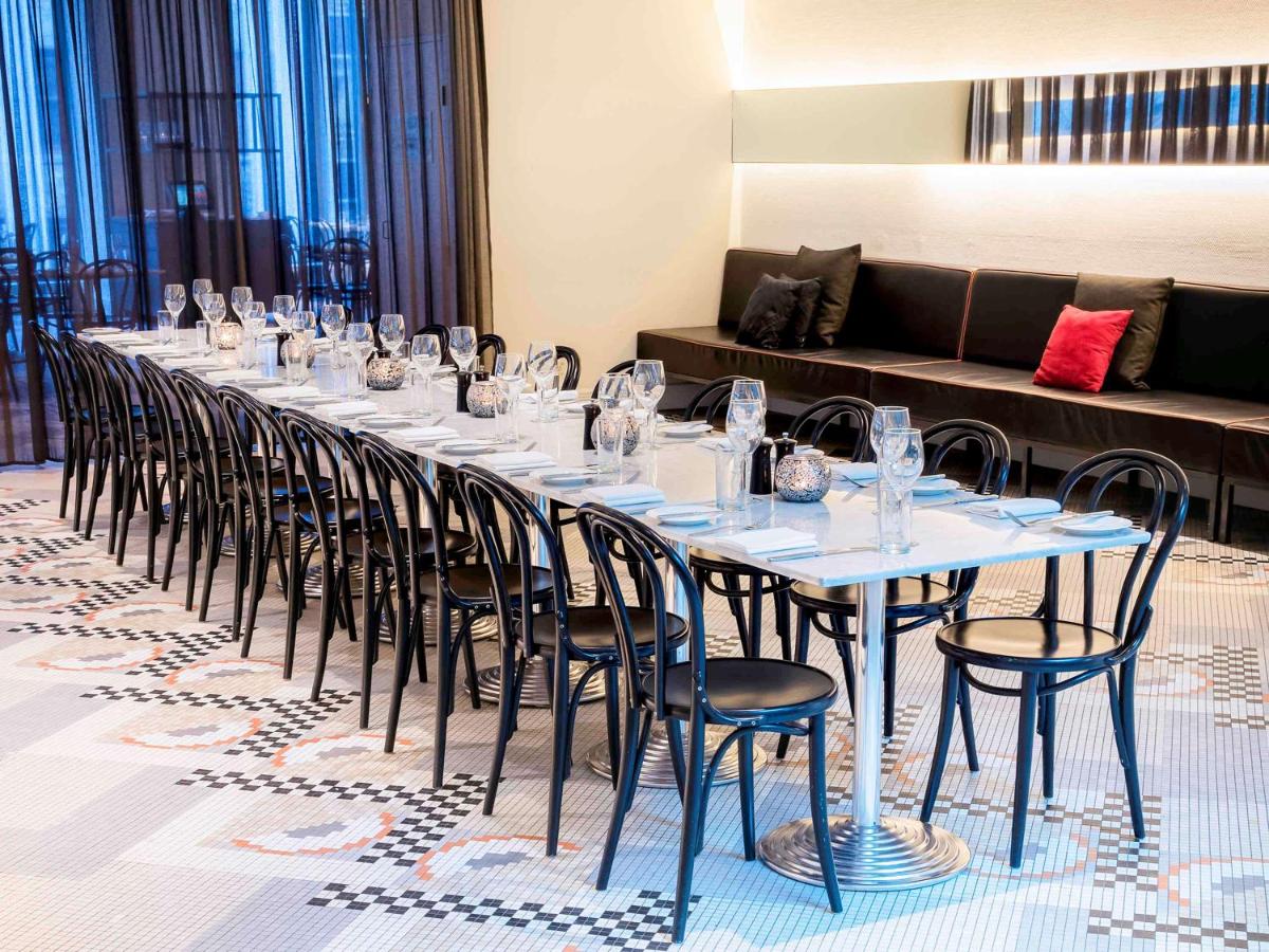 Novotel Melbourne On Collins photo