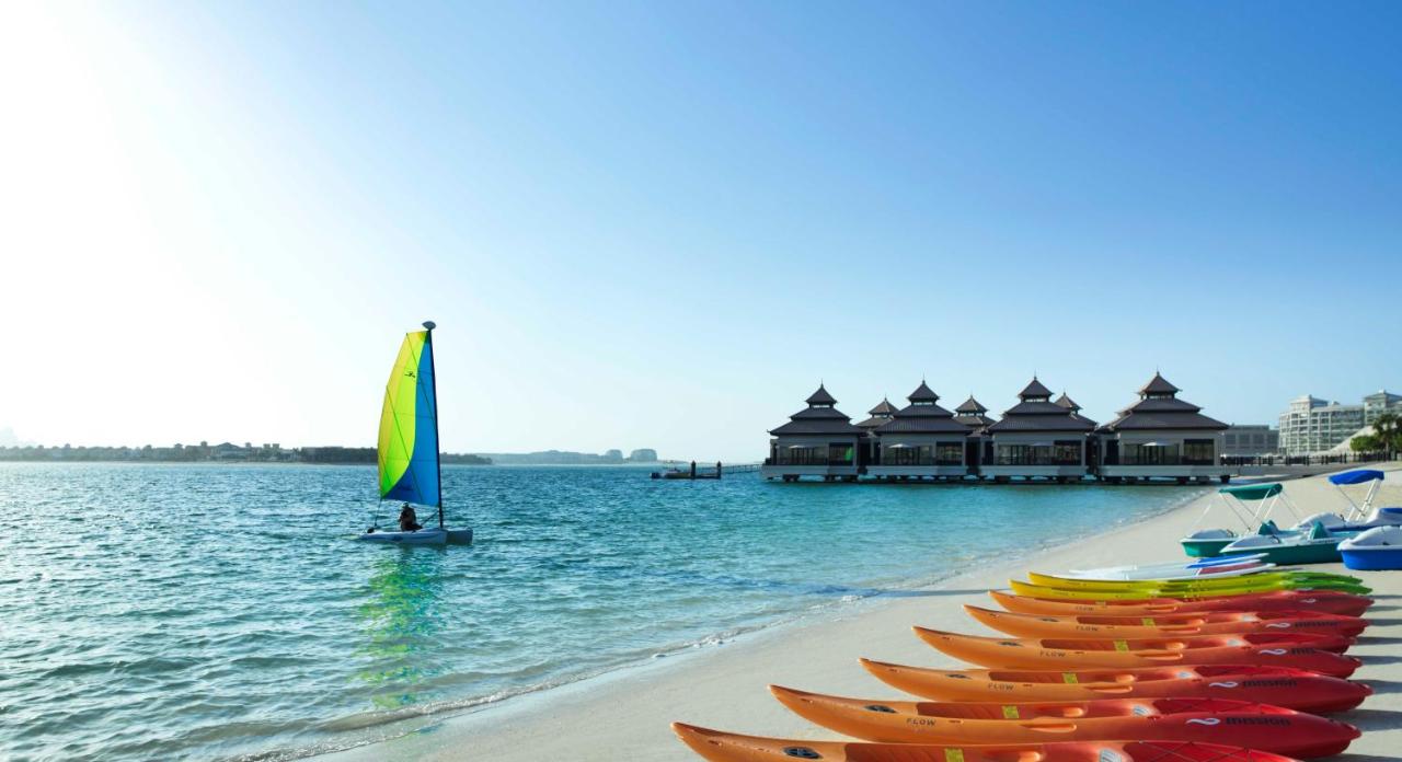 Beach: Anantara The Palm Dubai Resort