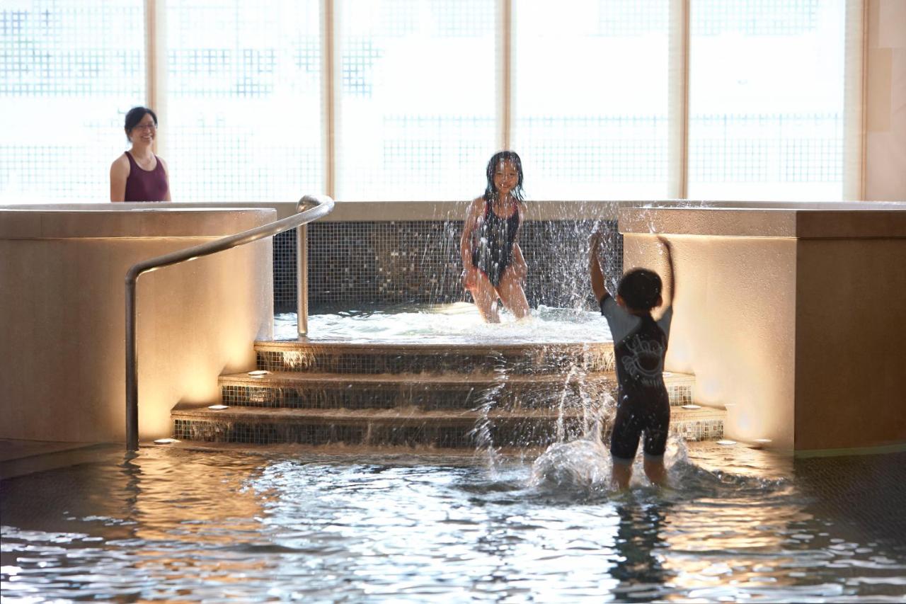 Heated swimming pool: Kerry Hotel, Beijing by Shangri-La