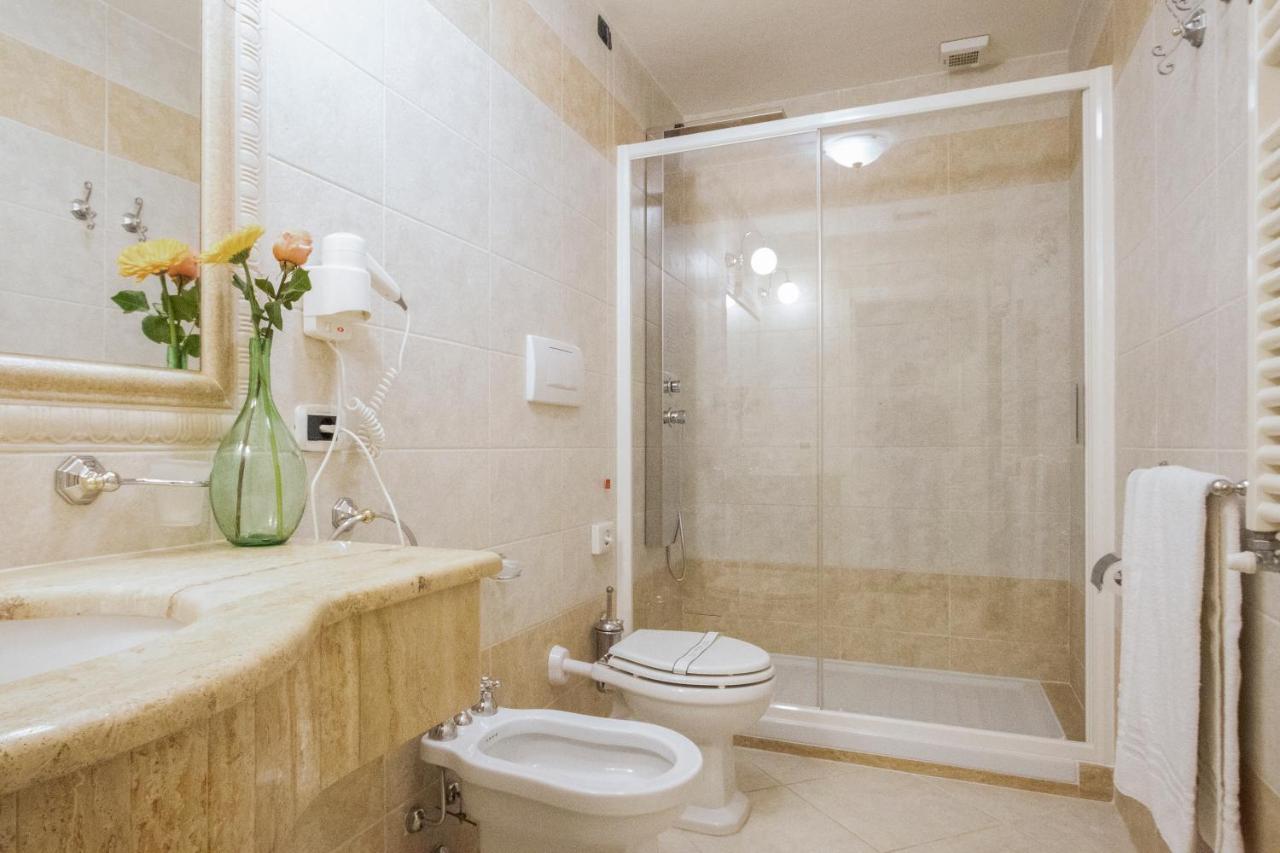 Hotel La Locanda photo